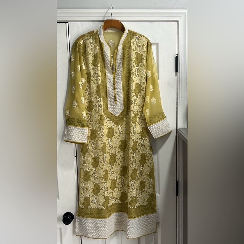 Brand New Purchased in Pune India Embroidered Kurta